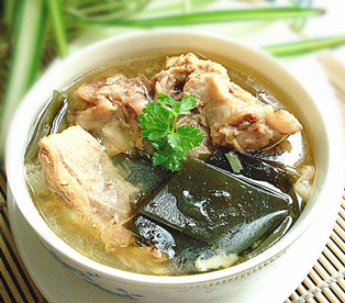 盛世公司：排骨海带汤烹饪时间秘诀，尽享家常美味